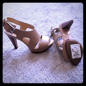 Michael Kors nude heels